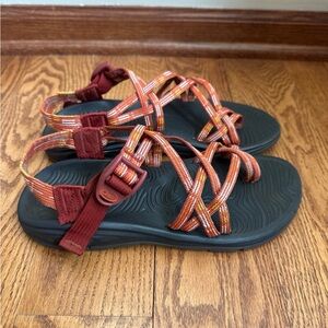 Chaco ZVolv X2 Sandals Womens 9